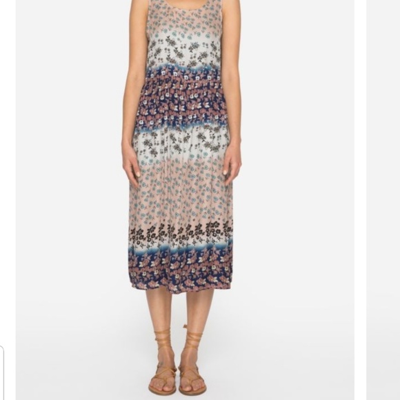 Johnny was DUSTY BLOOMS EASY DRESS - Picture 1 of 5